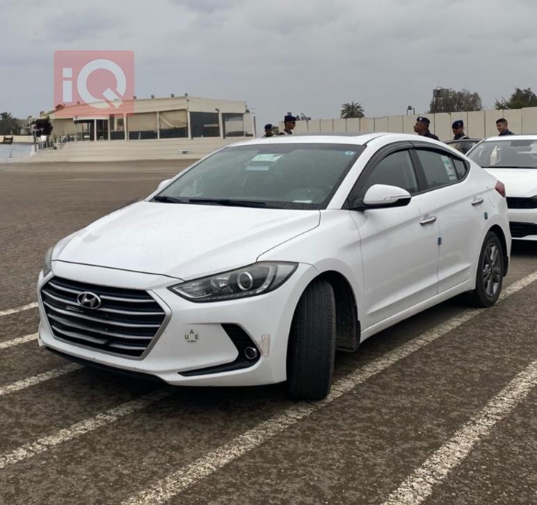 هیوندای ئەلەنترا